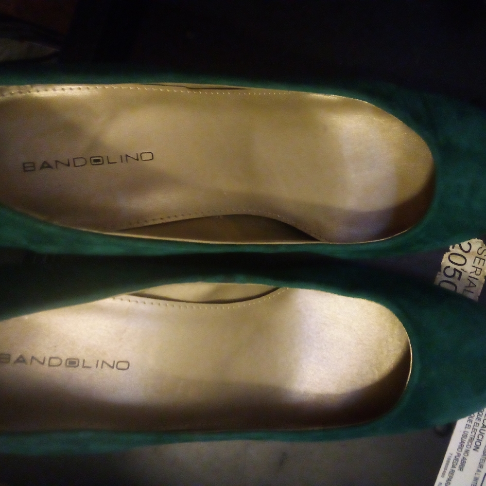 Green suede wedges